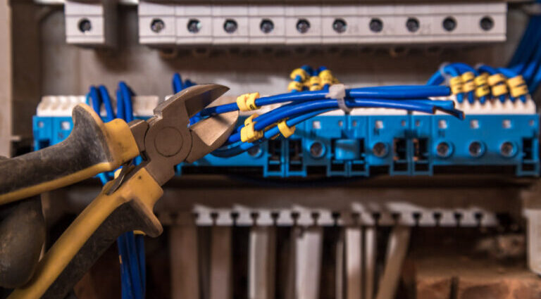 Troubleshooting in Home Electrical Services